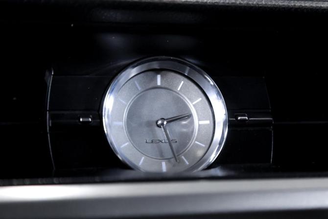 Lexus ES VI с пробегом 2013 года, цена 2 050 000 рублей, 255978 км, седан, Автокод Объявления
