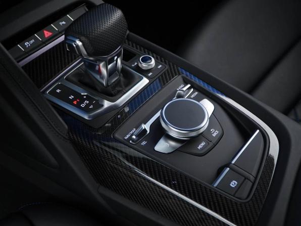 Audi R8 II (4S) Рестайлинг с пробегом 2021 года, цена 18 299 434 рубля, 17212 км, купе, Автокод Объявления