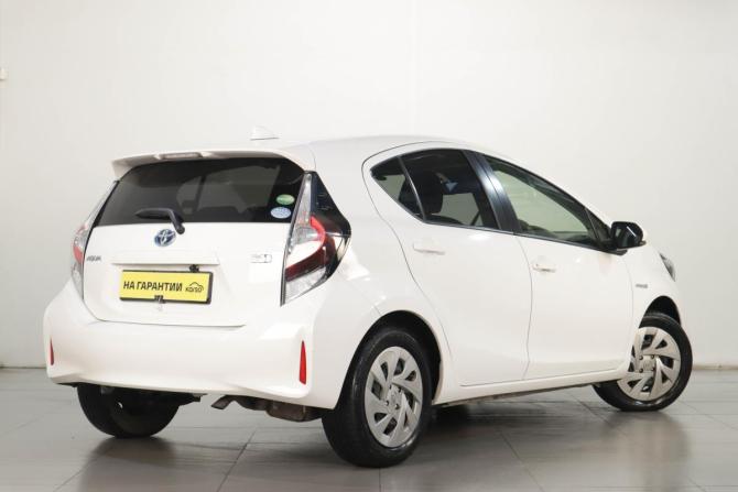 Toyota Aqua I Рестайлинг 2 с пробегом 2020 года, цена 1 409 000 рублей, 121000 км, хэтчбек, Автокод Объявления
