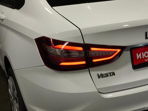 Lada (ВАЗ) Vesta I Рестайлинг (NG) с пробегом 2024 года, цена 1 299 000 рублей, 48844 км, седан, Автокод Объявления