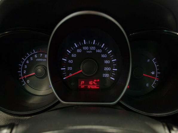Kia Rio III Рестайлинг с пробегом 2015 года, цена 1 090 000 рублей, 157606 км, хэтчбек, Автокод Объявления