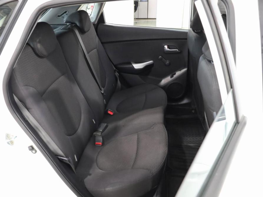 Kia Rio III Ростов-на-Дону  - изображение 7