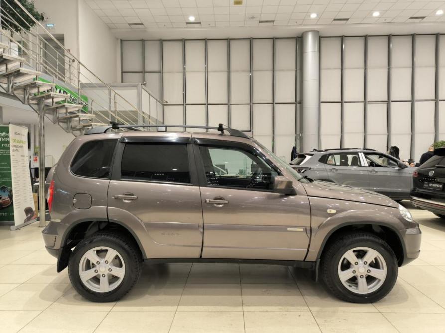 Chevrolet Niva I Рестайлинг Казань  - изображение 5