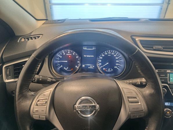 Nissan Qashqai II с пробегом 2018 года, цена 1 665 000 рублей, 97542 км, внедорожник, Автокод Объявления