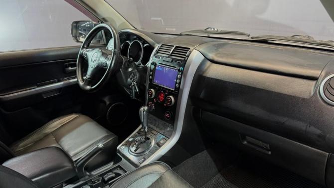 Suzuki Grand Vitara II Рестайлинг с пробегом 2010 года, цена 1 100 000 рублей, 153000 км, внедорожник, Автокод Объявления