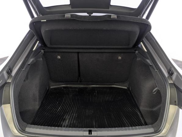 Skoda Octavia IV (A8) с пробегом 2023 года, цена 2 855 000 рублей, 59026 км, лифтбек, Автокод Объявления