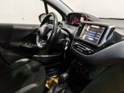 Peugeot 208 I Курск  - изображение 24