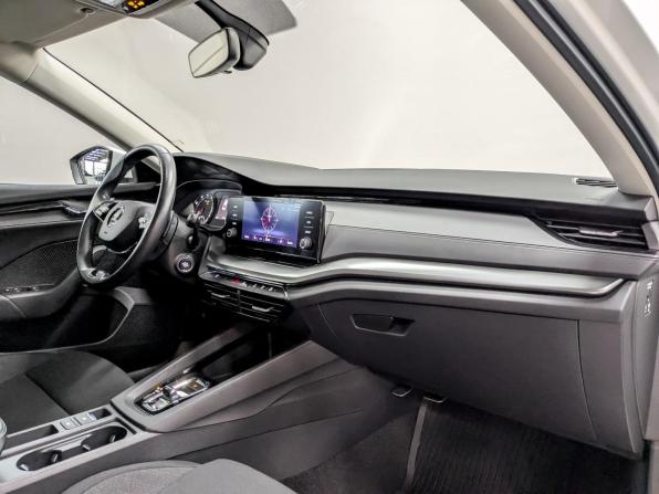 Skoda Octavia IV (A8) с пробегом 2021 года, цена 2 190 000 рублей, 65726 км, лифтбек, Автокод Объявления