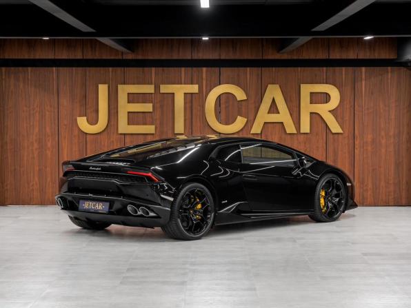 Lamborghini Huracán I с пробегом 2016 года, цена 19 500 000 рублей, 9186 км, купе, Автокод Объявления