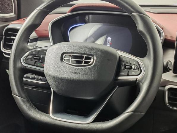 Geely Coolray I с пробегом 2022 года, цена 1 655 000 рублей, 105033 км, внедорожник, Автокод Объявления