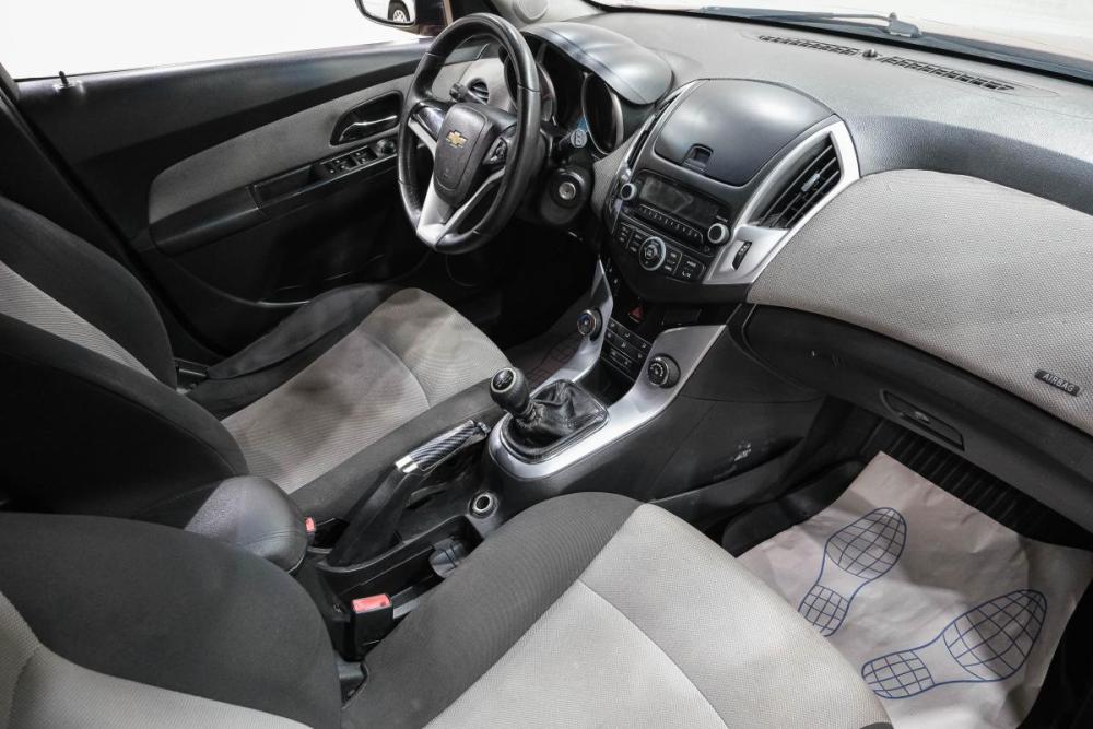 Chevrolet Cruze I Рестайлинг Новокузнецк  - изображение 13