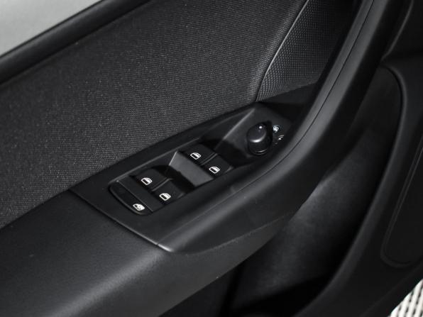 Audi Q3 I (8U) с пробегом 2013 года, цена 1 690 000 рублей, 124500 км, внедорожник, Автокод Объявления