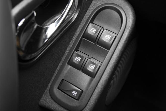 Nissan Terrano III (D10) с пробегом 2019 года, цена 1 760 000 рублей, 59907 км, внедорожник, Автокод Объявления