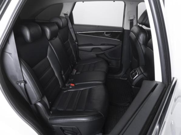 Kia Sorento III Prime с пробегом 2017 года, цена 2 078 905 рублей, 233657 км, внедорожник, Автокод Объявления