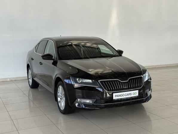Skoda Superb III с пробегом 2018 года, цена 1 735 000 рублей, 215144 км, лифтбек, Автокод Объявления