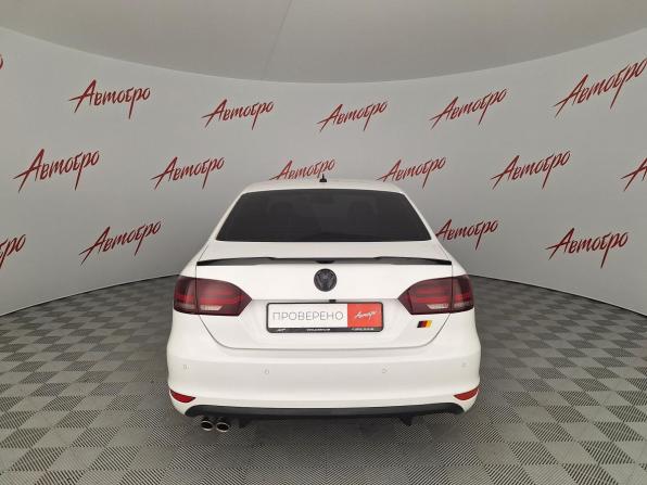 Volkswagen Jetta VI с пробегом 2013 года, цена 1 040 000 рублей, 134800 км, седан, Автокод Объявления