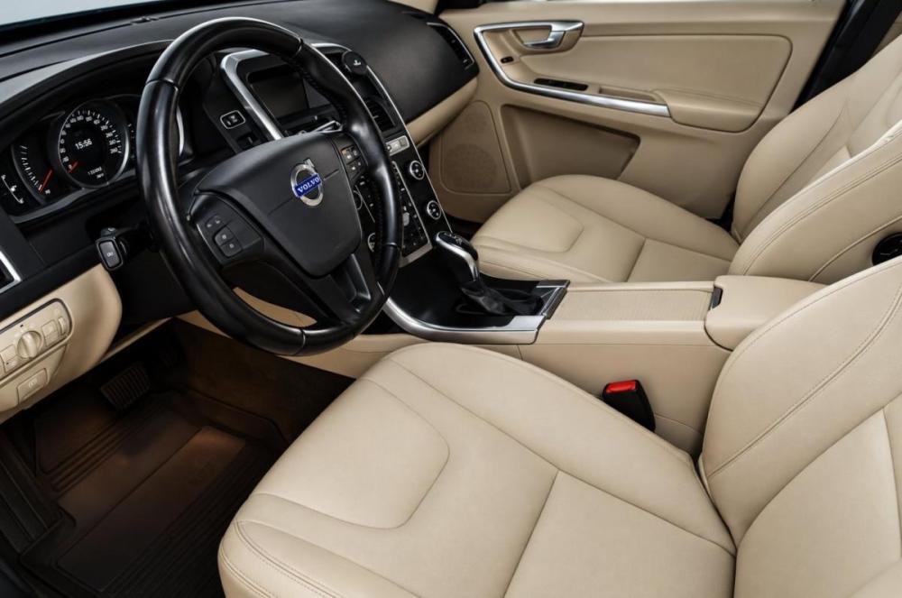 Volvo XC60 I Рестайлинг Челябинск  - изображение 12