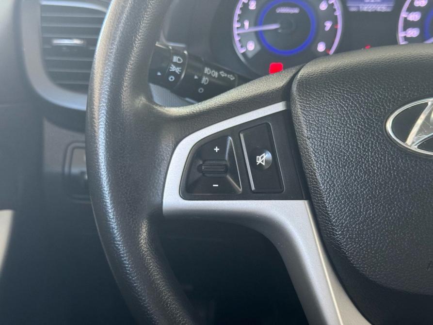 Hyundai Solaris I Уфа  - изображение 9