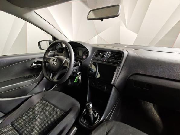 Volkswagen Polo V Рестайлинг с пробегом 2016 года, цена 447 000 рублей, 244313 км, седан, Автокод Объявления