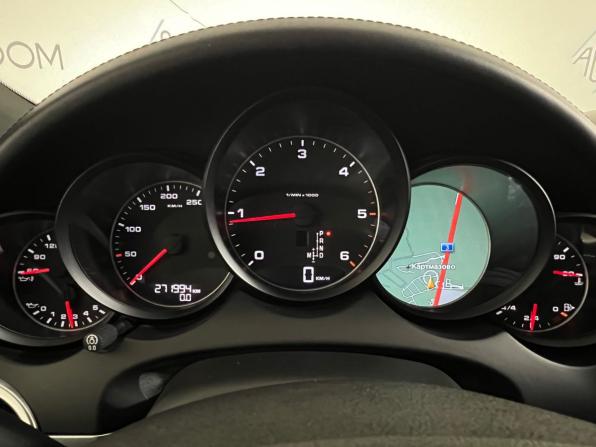 Porsche Cayenne II (958) с пробегом 2012 года, цена 2 357 000 рублей, 271991 км, внедорожник, Автокод Объявления