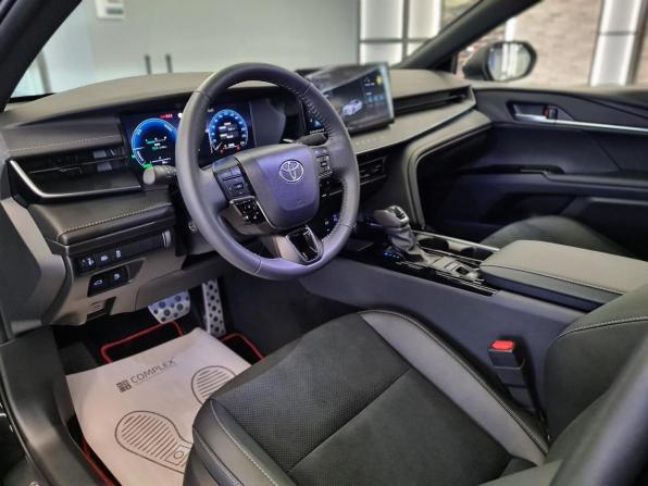 Toyota Camry IX (XV80) China Market с пробегом 2024 года, цена 6 350 000 рублей, 130 км, седан, Автокод Объявления