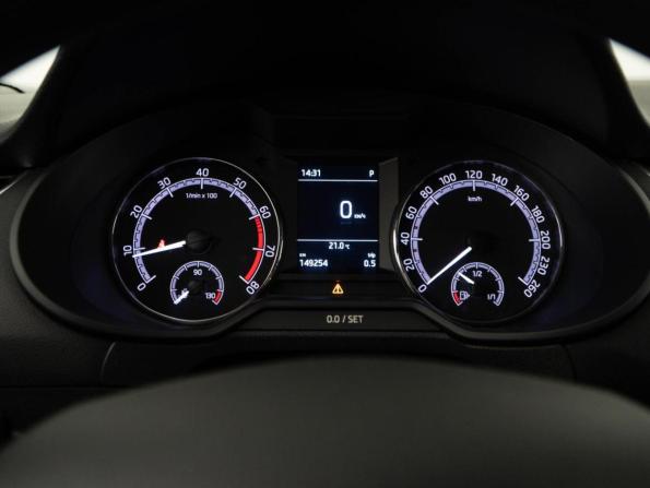 Skoda Octavia III (A7) Рестайлинг с пробегом 2019 года, цена 1 498 077 рублей, 149254 км, лифтбек, Автокод Объявления