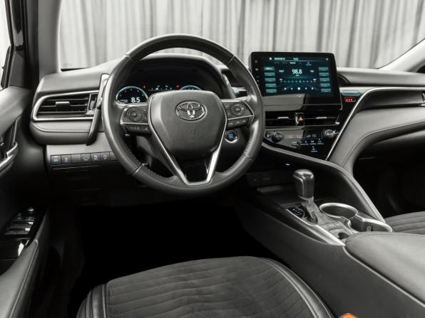 Toyota Camry VIII (XV70) Рестайлинг с пробегом 2023 года, цена 3 349 000 рублей, 91504 км, седан, Автокод Объявления