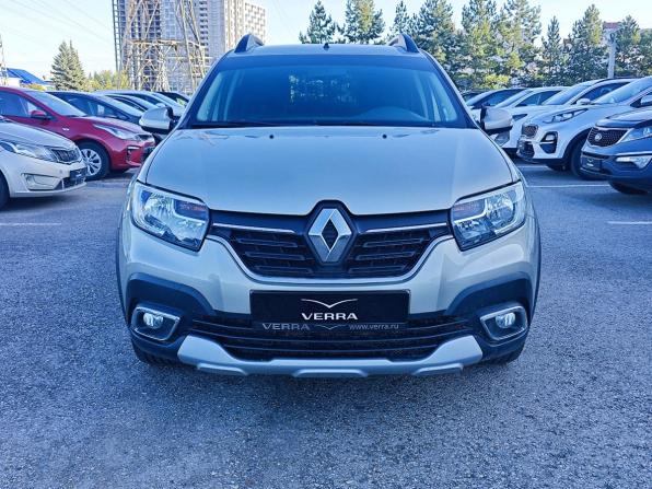 Renault Sandero II Рестайлинг с пробегом 2020 года, цена 1 250 000 рублей, 42962 км, хэтчбек, Автокод Объявления