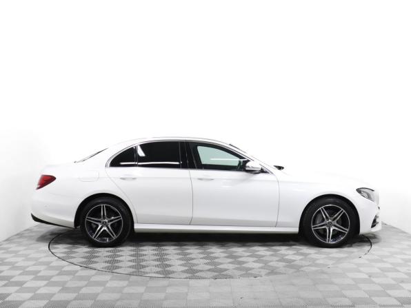 Mercedes-Benz E-Класс V (W213 S213 C238) с пробегом 2019 года, цена 3 728 000 рублей, 105521 км, седан, Автокод Объявления