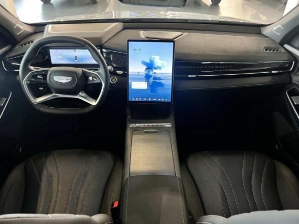 Geely Preface I с пробегом 2024 года, цена 2 995 000 рублей, 30 км, седан, Автокод Объявления