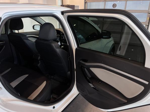 Lada (ВАЗ) Vesta I с пробегом 2021 года, цена 1 468 000 рублей, 56303 км, универсал, Автокод Объявления