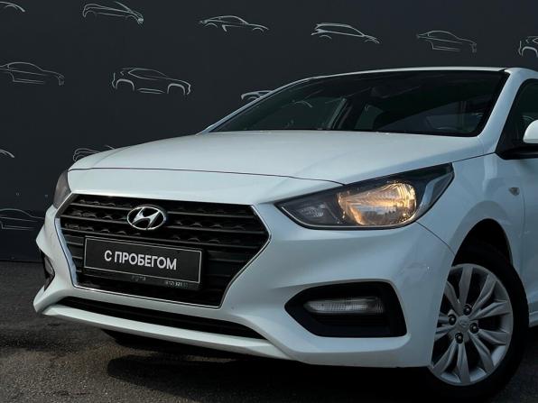 Hyundai Solaris II с пробегом 2019 года, цена 1 353 300 рублей, 128653 км, седан, Автокод Объявления