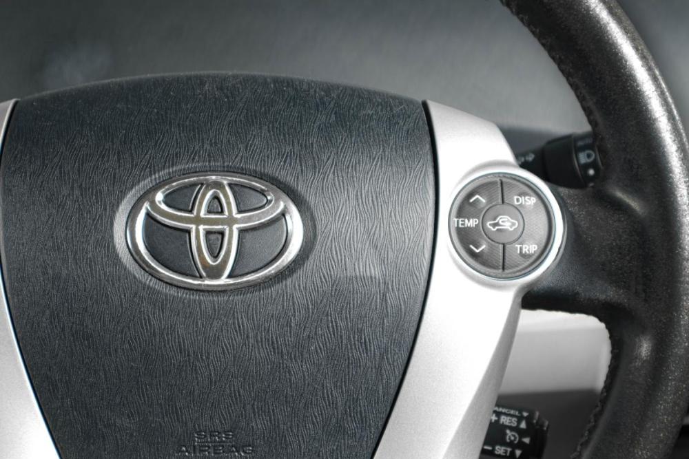 Toyota Prius III (XW30) Тюмень  - изображение 16