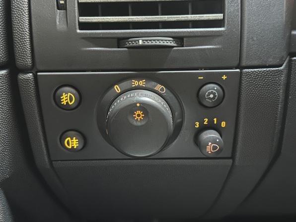 Opel Meriva A Рестайлинг с пробегом 2006 года, цена 285 000 рублей, 248708 км, минивэн, Автокод Объявления