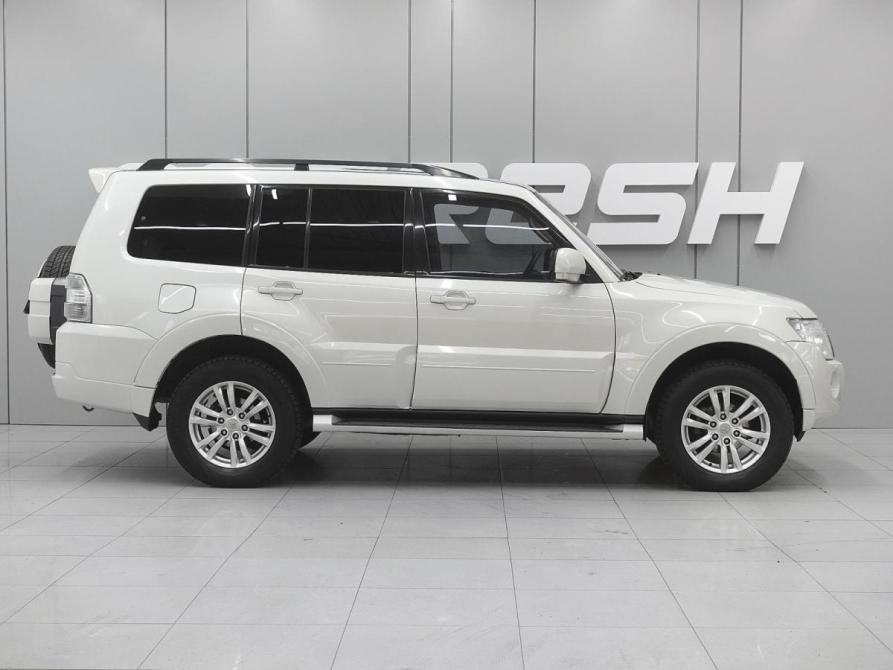 Mitsubishi Pajero IV Рестайлинг 1 Ростов-на-Дону  - изображение 5