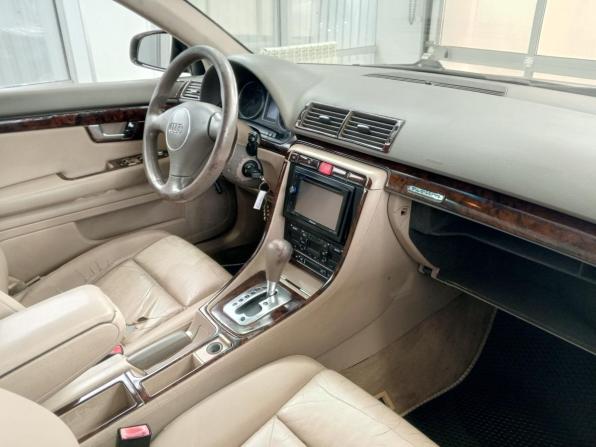 Audi A4 II (B6) с пробегом 2003 года, цена 469 000 рублей, 285300 км, седан, Автокод Объявления