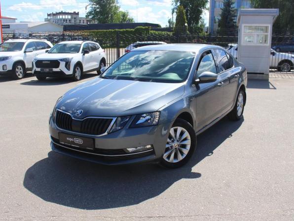 Skoda Octavia III (A7) Рестайлинг с пробегом 2019 года, цена 2 020 000 рублей, 69343 км, лифтбек, Автокод Объявления