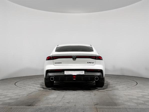 Changan UNI-V I с пробегом 2024 года, цена 2 150 000 рублей, 38500 км, лифтбек, Автокод Объявления