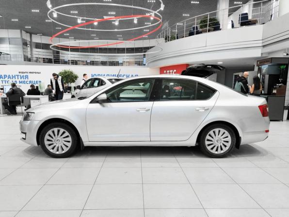 Skoda Octavia III (A7) с пробегом 2013 года, цена 830 000 рублей, 246114 км, лифтбек, Автокод Объявления