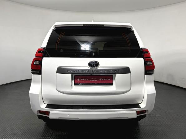 Toyota Land Cruiser Prado 150 Series Рестайлинг 2 с пробегом 2017 года, цена 4 090 000 рублей, 210847 км, внедорожник, Автокод Объявления