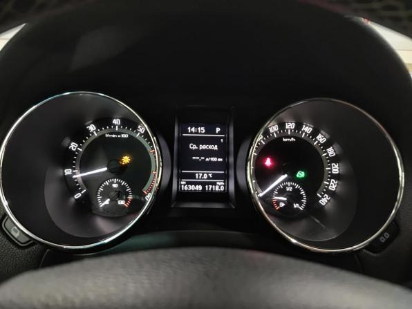 Skoda Yeti I Рестайлинг с пробегом 2016 года, цена 1 240 000 рублей, 163046 км, внедорожник, Автокод Объявления