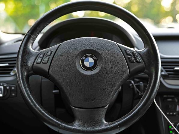 BMW X1 I (E84) Рестайлинг с пробегом 2014 года, цена 1 730 000 рублей, 101737 км, внедорожник, Автокод Объявления