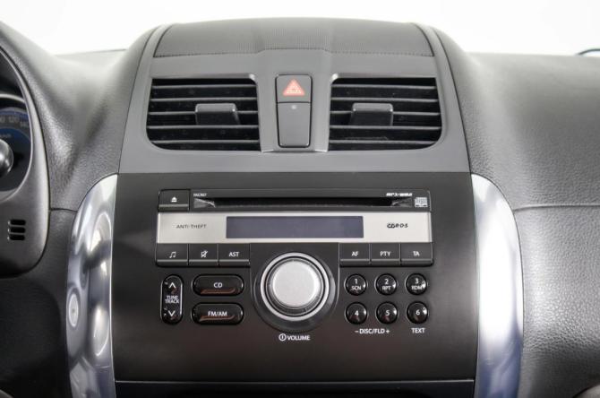 Suzuki SX4 I (Classic) Рестайлинг с пробегом 2013 года, цена 919 000 рублей, 137523 км, хэтчбек, Автокод Объявления