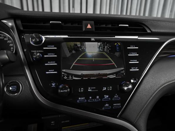 Toyota Camry VIII (XV70) с пробегом 2018 года, цена 2 969 000 рублей, 119827 км, седан, Автокод Объявления