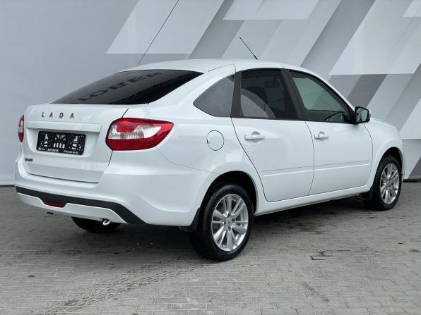 Lada (ВАЗ) Granta I Рестайлинг с пробегом 2024 года, цена 858 000 рублей, 32075 км, лифтбек, Автокод Объявления