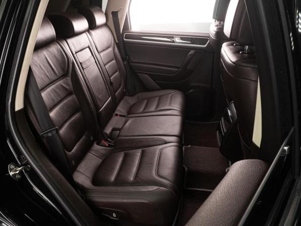 Volkswagen Touareg II Рестайлинг с пробегом 2016 года, цена 3 299 000 рублей, 204146 км, внедорожник, Автокод Объявления