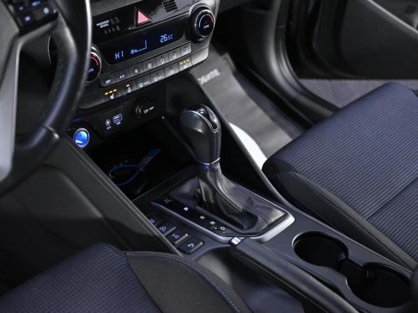Hyundai Tucson III с пробегом 2018 года, цена 1 799 000 рублей, 93000 км, внедорожник, Автокод Объявления