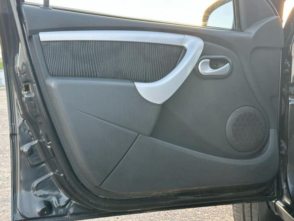 Renault Logan I Рестайлинг с пробегом 2010 года, цена 585 000 рублей, 135134 км, седан, Автокод Объявления