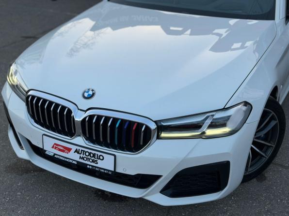 BMW 5 серии VII (G30/G31/G38) Рестайлинг с пробегом 2022 года, цена 4 390 000 рублей, 136082 км, седан, Автокод Объявления