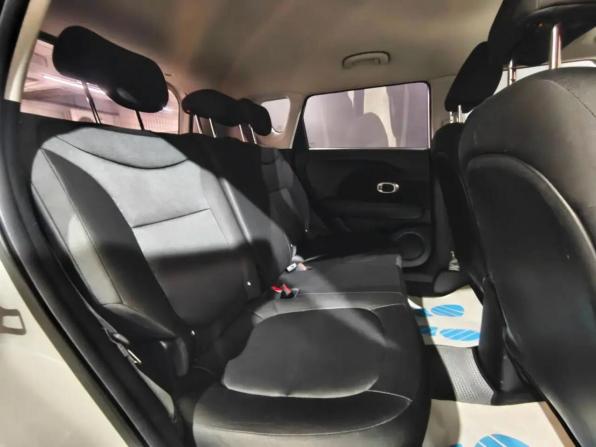Kia Soul II Рестайлинг с пробегом 2017 года, цена 1 440 000 рублей, 131999 км, хэтчбек, Автокод Объявления